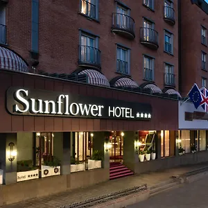 Sunflower 4* Milán
