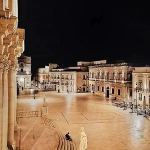 https://rosa-holiday-home.sicilyhotelsitaly.net